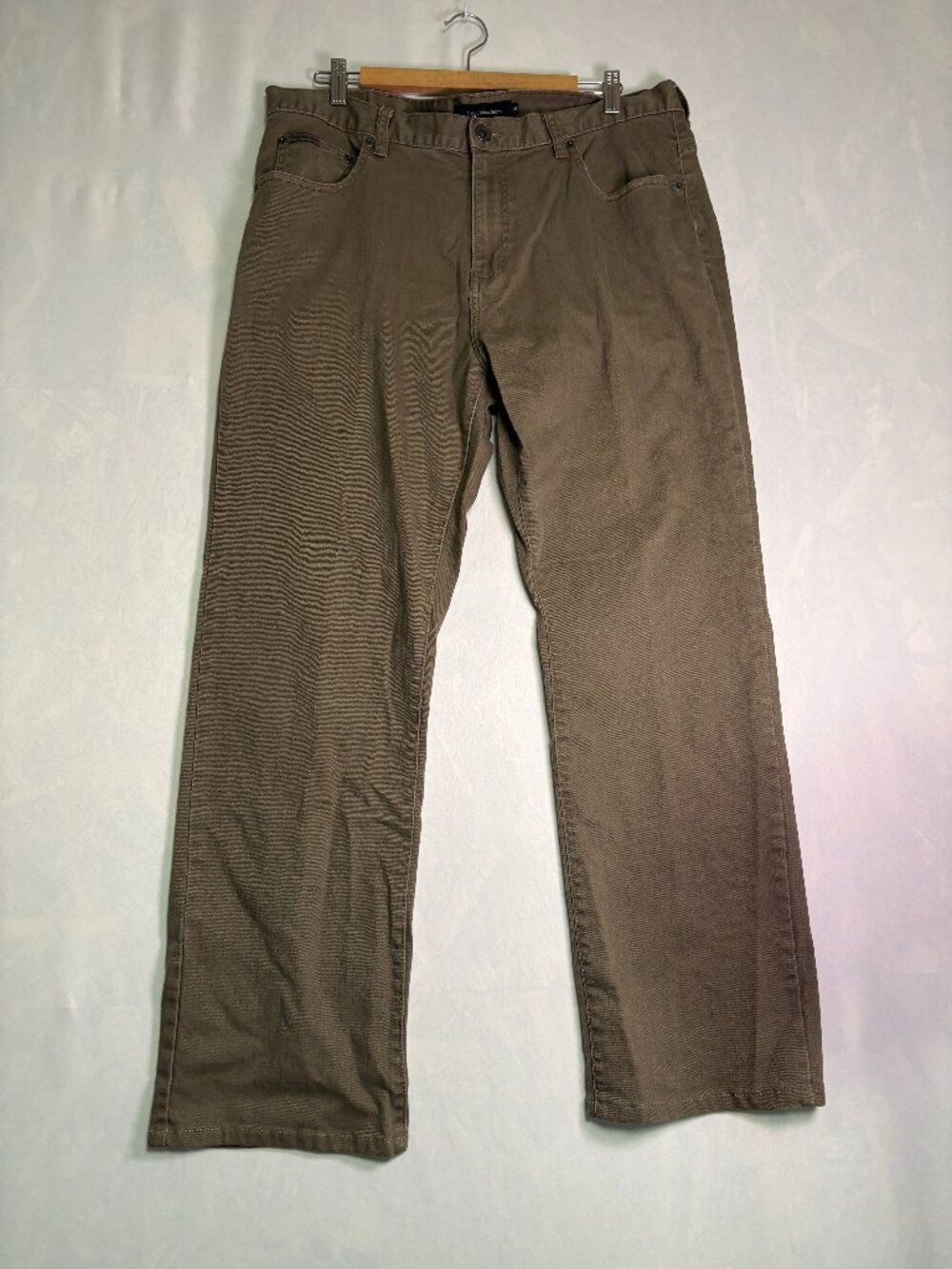 Calvin Klein Jeans Men's 38 Olive Khaki Straight Leg Casual Pants